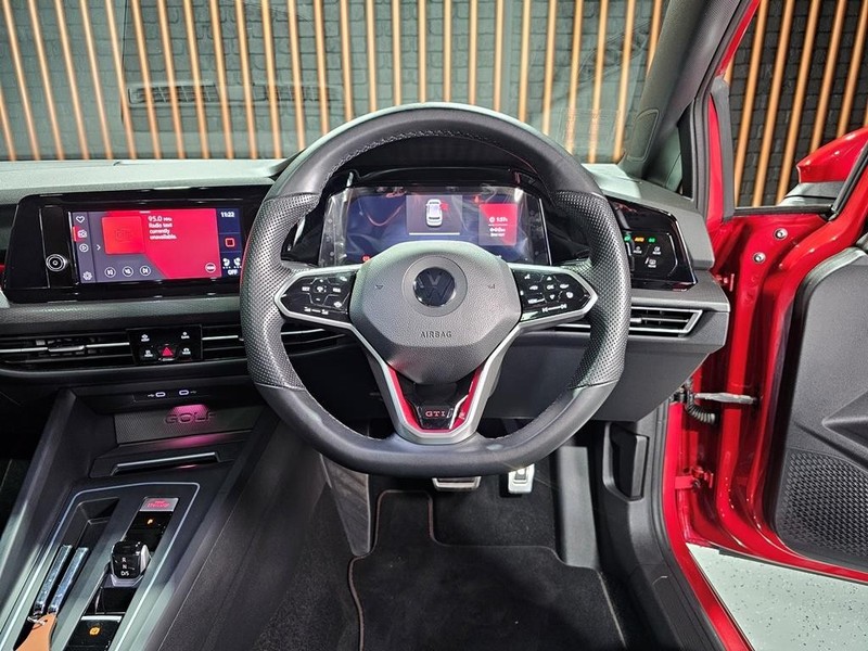 Volkswagen Golf - Mit Mak Motors - Image 10