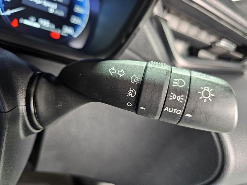 Toyota Corolla Cross - Mit Mak Motors - Image 18