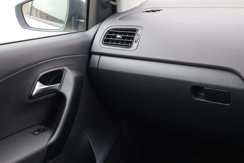 Volkswagen Polo Vivo - Hatfield VW Pretoria - Image 31