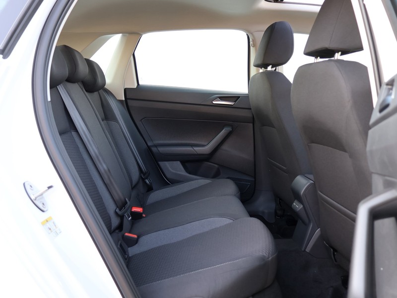 Volkswagen Polo - Hatfield VW Pretoria - Image 16