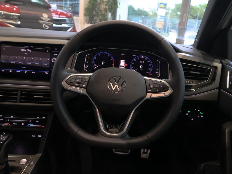 Volkswagen Polo - Hatfield VW Rivonia - Image 14