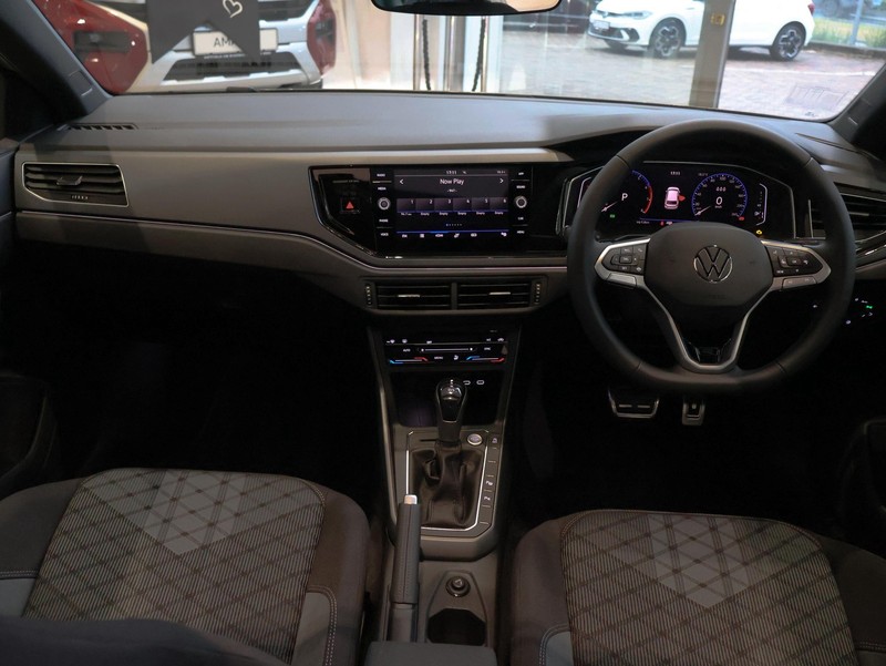 Volkswagen Polo - Hatfield VW Rivonia - Image 11