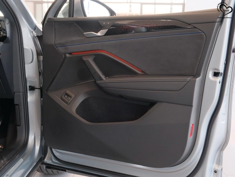 Volkswagen Tiguan - Hatfield VW Melrose Arch - Image 10