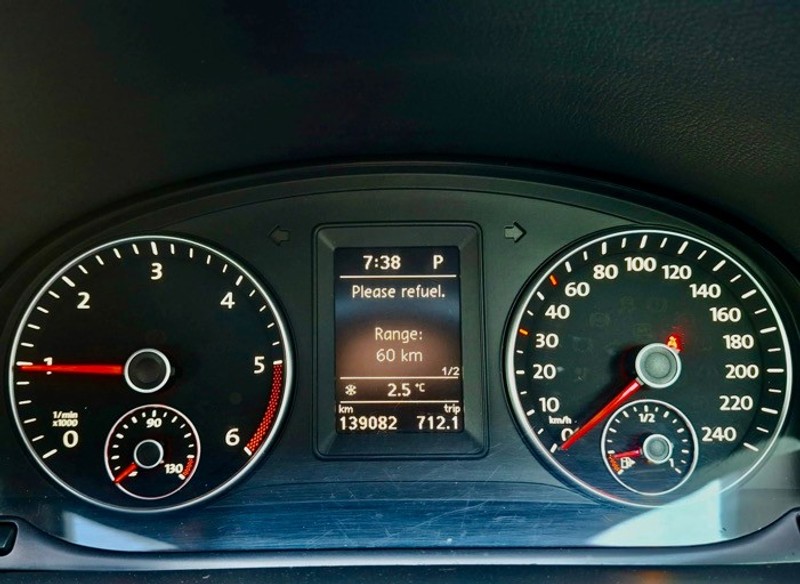 Volkswagen Touran - Parkview Auto Vereeniging - Image 8