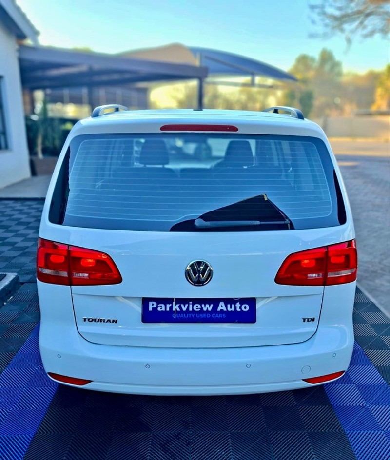 Volkswagen Touran - Parkview Auto Vereeniging - Image 17