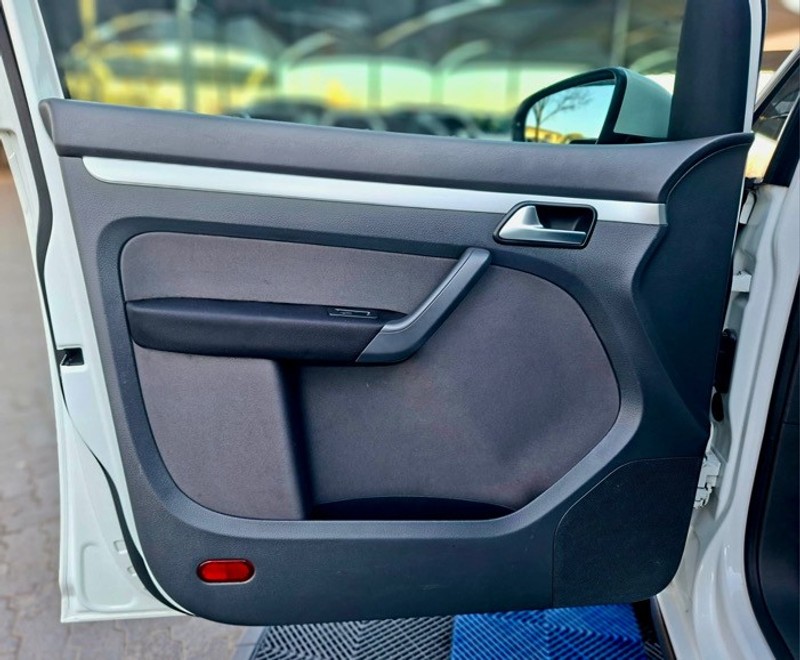 Volkswagen Touran - Parkview Auto Vereeniging - Image 26