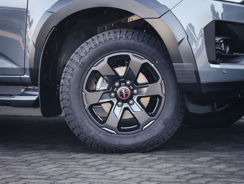 Isuzu D-Max - Isuzu Richards Bay - Image 2