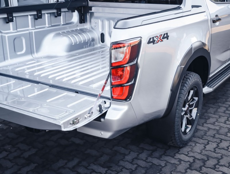 Isuzu D-Max - Isuzu Richards Bay - Image 16