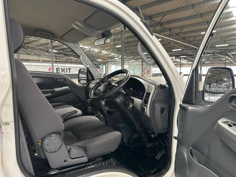 Kia K 2700 - Bakwena Auto Sales - Image 11
