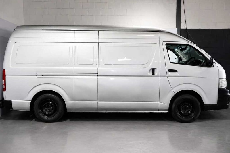 Toyota Quantum - Bluebird Motors - Image 3