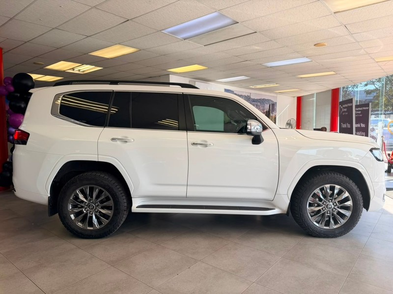 Toyota Land Cruiser - GWM Haval Menlyn - Image 4