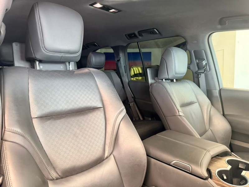 Toyota Land Cruiser - GWM Haval Menlyn - Image 15