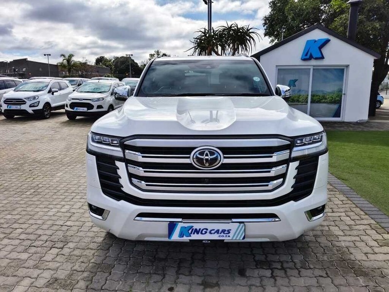 Toyota Land Cruiser - King Cars Bellville/Vredekloof - Image 2