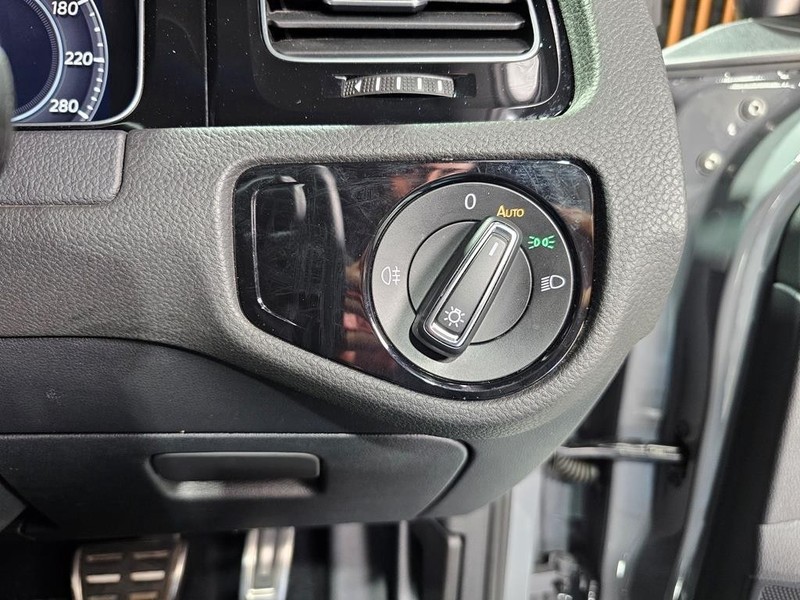 Volkswagen Golf - Mit Mak Motors - Image 18