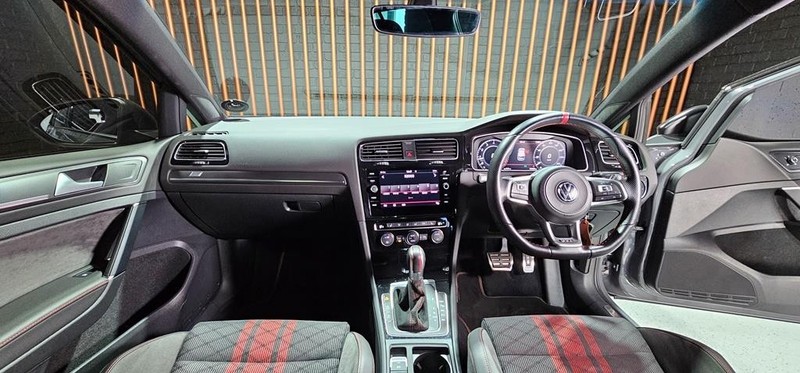 Volkswagen Golf - Mit Mak Motors - Image 23