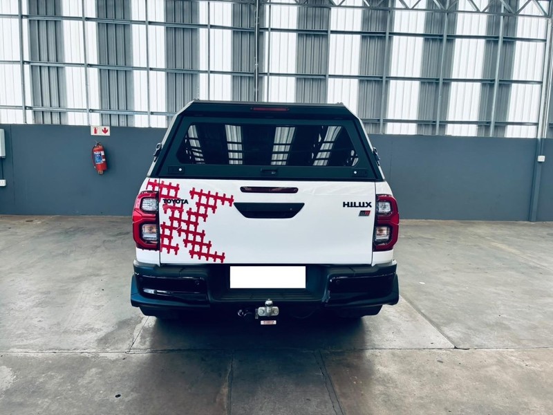 Toyota Hilux - Mit Mak Motors - Image 5