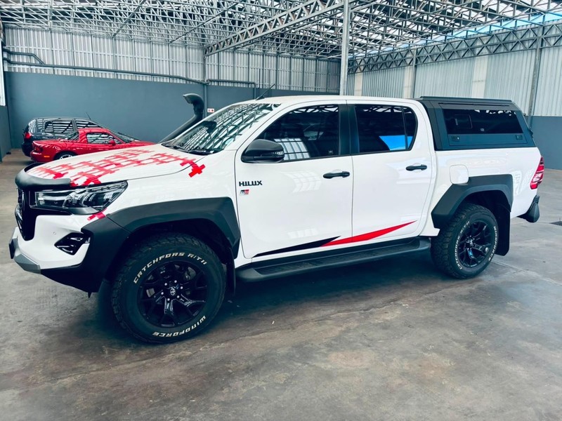 Toyota Hilux - Mit Mak Motors - Image 1