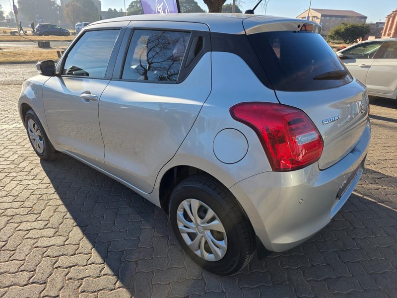 Suzuki Swift - Park Ford - Image 6