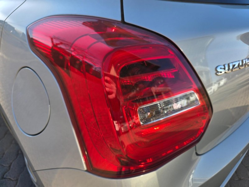 Suzuki Swift - Park Ford - Image 15