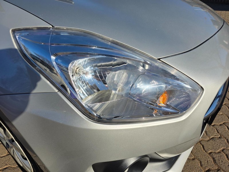 Suzuki Swift - Park Ford - Image 18
