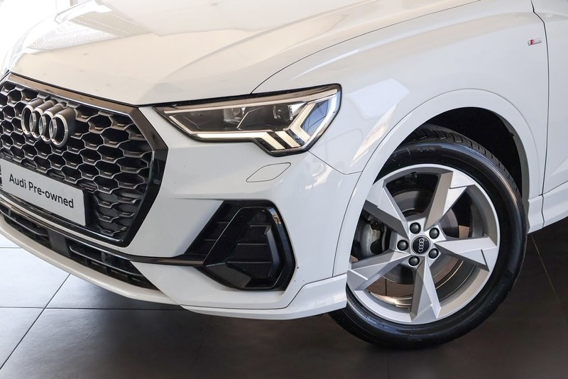 Audi Q3 - Audi Centre Hatfield - Image 2