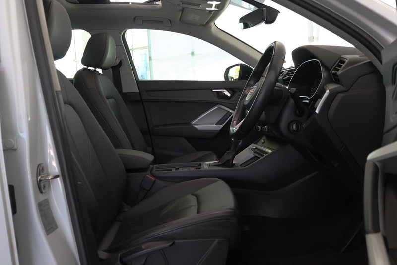 Audi Q3 - Audi Centre Hatfield - Image 15