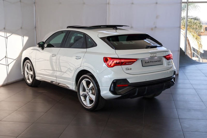 Audi Q3 - Audi Centre Hatfield - Image 11