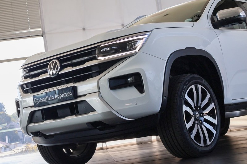 Volkswagen Amarok - Audi Centre Hatfield - Image 7