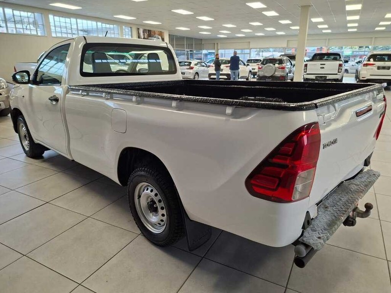 Toyota Hilux - Cargen Auto - Image 4