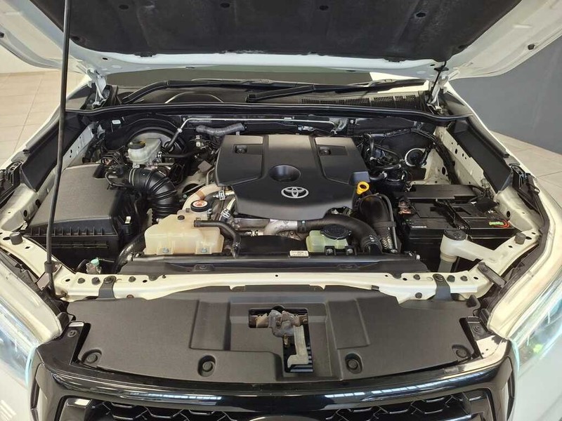 Toyota Hilux - Cargen Auto - Image 13