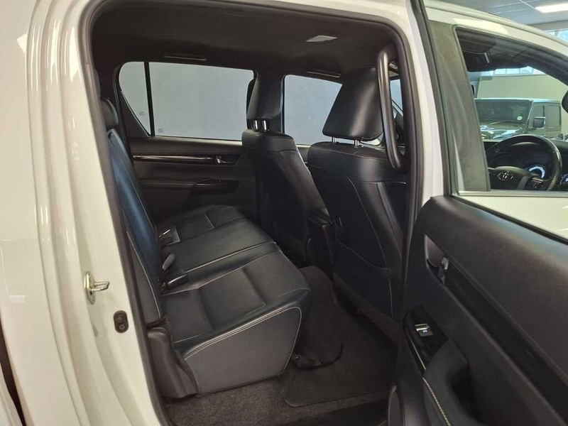 Toyota Hilux - Cargen Auto - Image 11