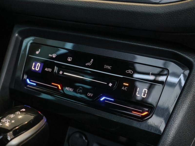 Volkswagen Tiguan - Hatfield VW Melrose Arch - Image 21