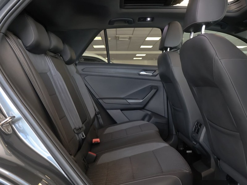 Volkswagen T-Roc - Hatfield VW Rivonia - Image 14