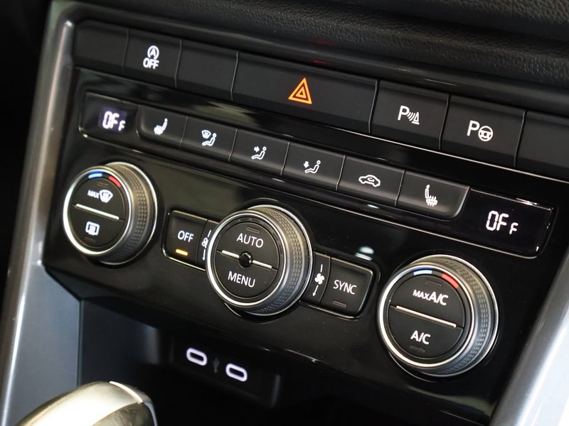 Volkswagen T-Roc - Hatfield VW Rivonia - Image 32
