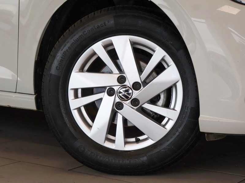 Volkswagen Polo - Hatfield VW Rivonia - Image 6