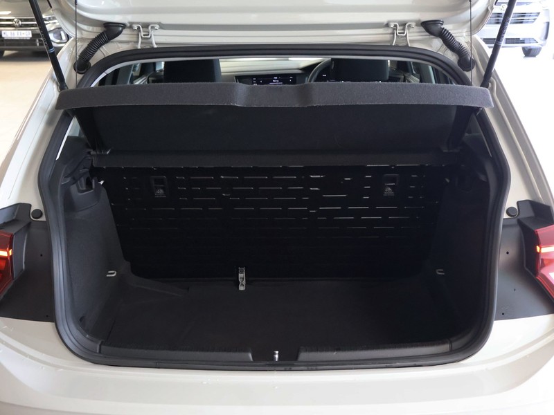 Volkswagen Polo - Hatfield VW Rivonia - Image 23