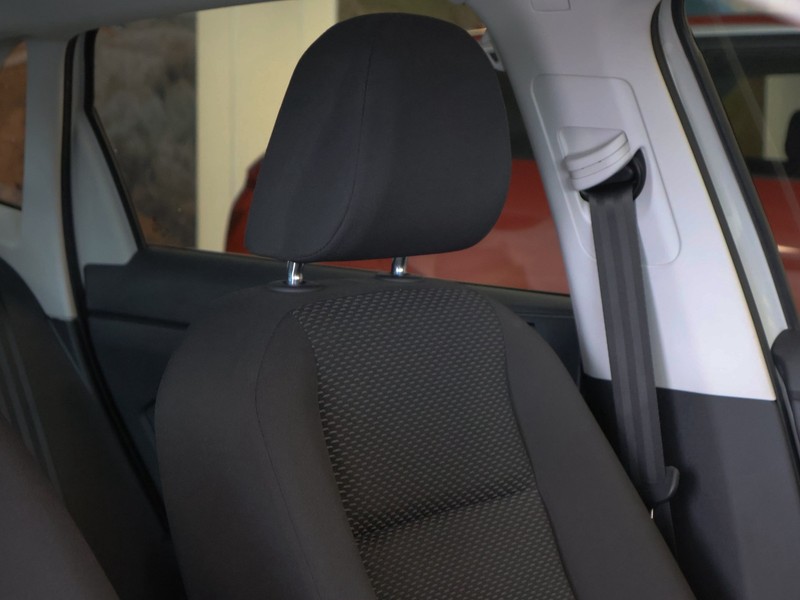 Volkswagen Polo - Hatfield VW Rivonia - Image 18