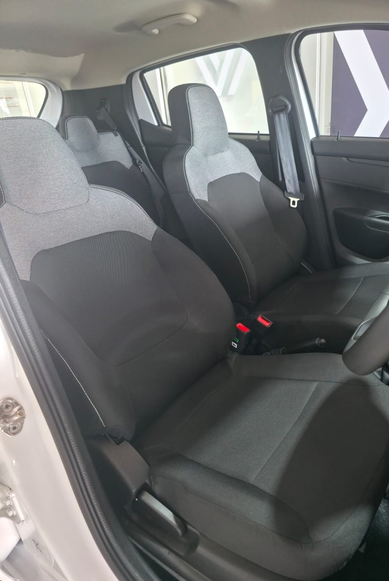 Renault KWID - Mahindra Amanzimtoti - Image 10