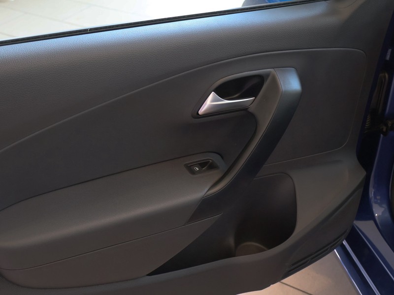Volkswagen Golf - Hatfield VW Rivonia - Image 31