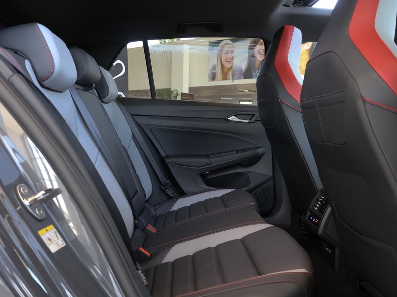 Volkswagen Golf - Hatfield VW Rivonia - Image 14