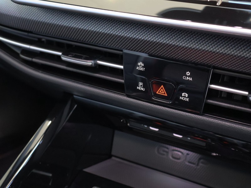 Volkswagen Golf - Hatfield VW Rivonia - Image 26