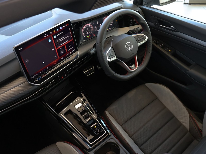 Volkswagen Golf - Hatfield VW Rivonia - Image 36