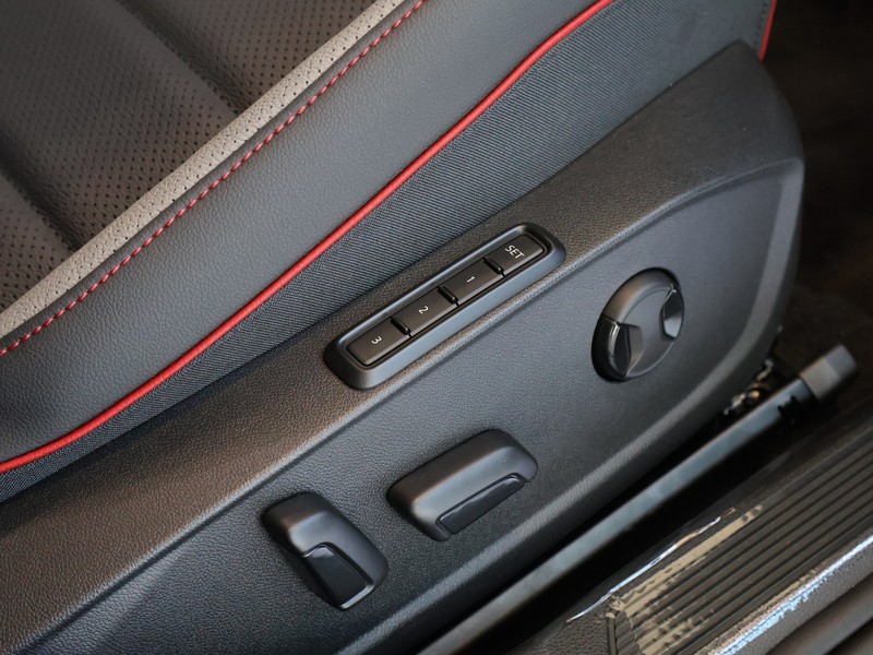 Volkswagen Golf - Hatfield VW Rivonia - Image 41