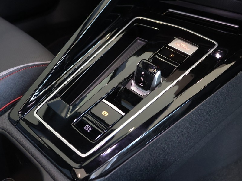 Volkswagen Golf - Hatfield VW Rivonia - Image 39