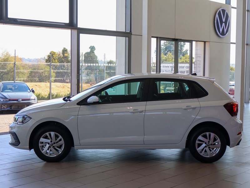 Volkswagen Polo - Hatfield VW Rivonia - Image 7