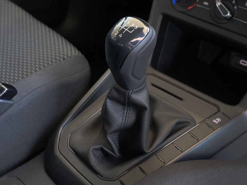 Volkswagen Polo - Hatfield VW Rivonia - Image 26