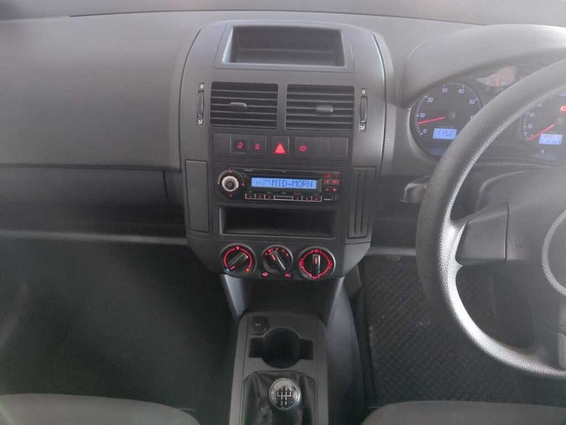 Volkswagen Polo Vivo - Stiaan Autos (Pty) Ltd - Image 11