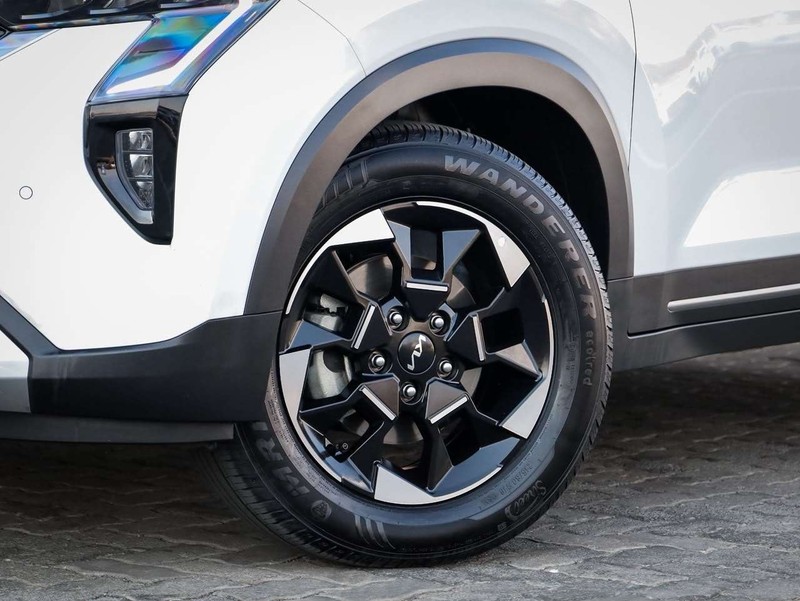 Kia Sonet - Ford Woodmead - Image 3