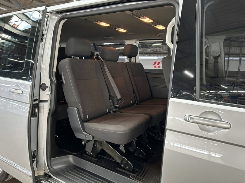 Volkswagen Transporter - Bakwena Auto Sales - Image 11