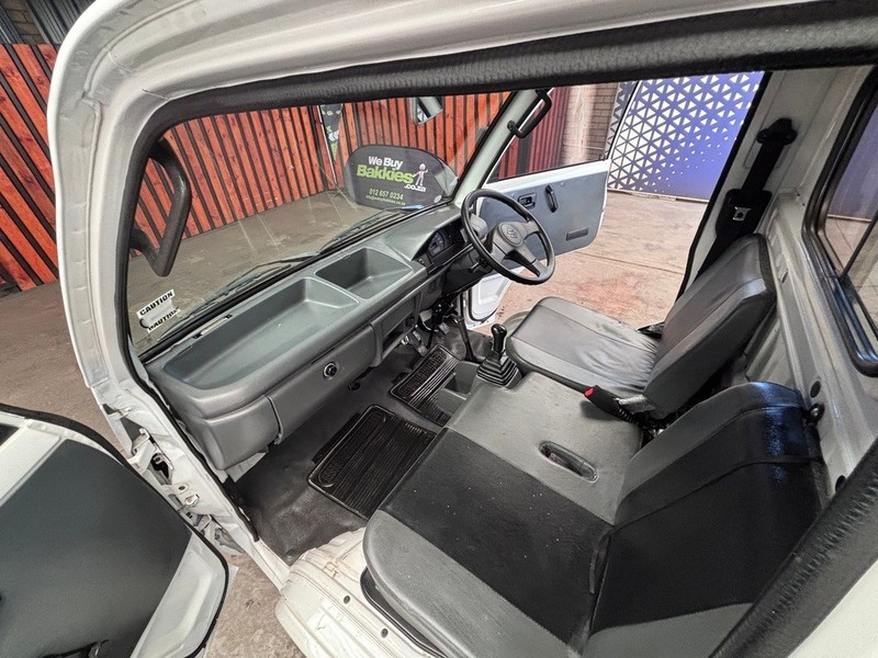 Suzuki Super Carry - We Buy Bakkies - Image 11